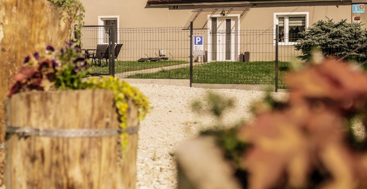 Apartament Pod Lasem Leilighet Oldrzychowice Klodzkie Eksteriør bilde